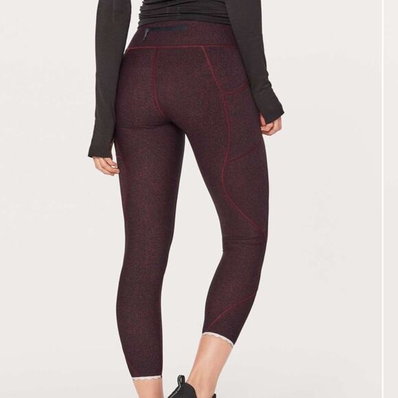 Lululemon Tight Stuff Tight II in Granulite Garnet Black size 2 - Picture 1 of 7